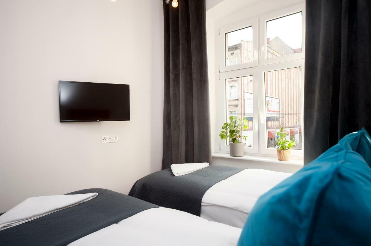 Very Berry - Glogowska 35A - Mtp Apartments - Self Check In 24H พอซนาน ภายนอก รูปภาพ